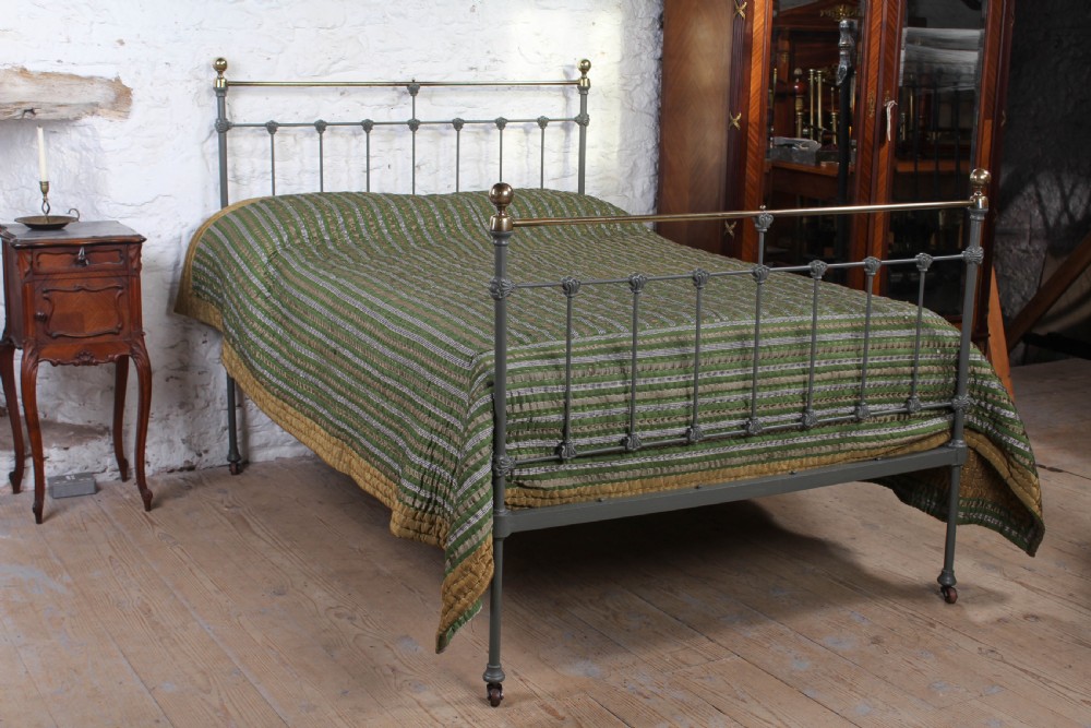 Double classic Victorian bed in lovely colour