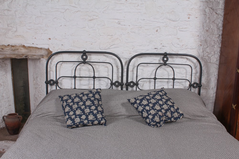 Lovely hand finished pair of iron single beds (can be joined)  View VII