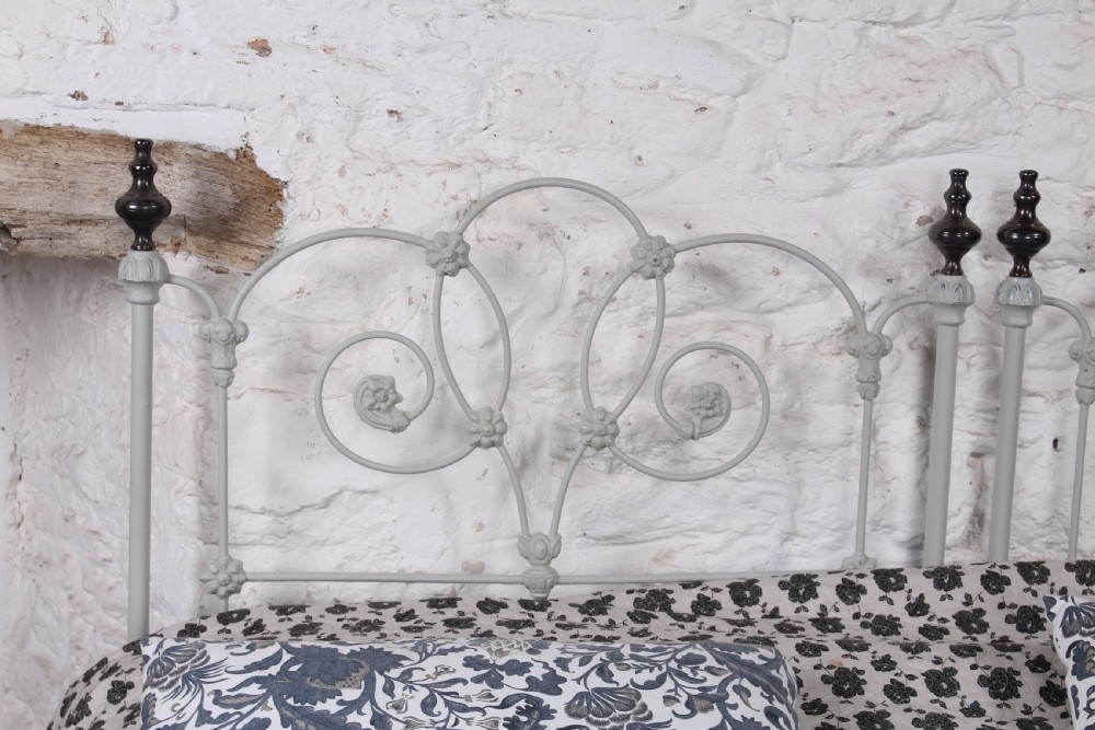 Very pretty pair of early Victorian no end single beds (can be joined) View IX