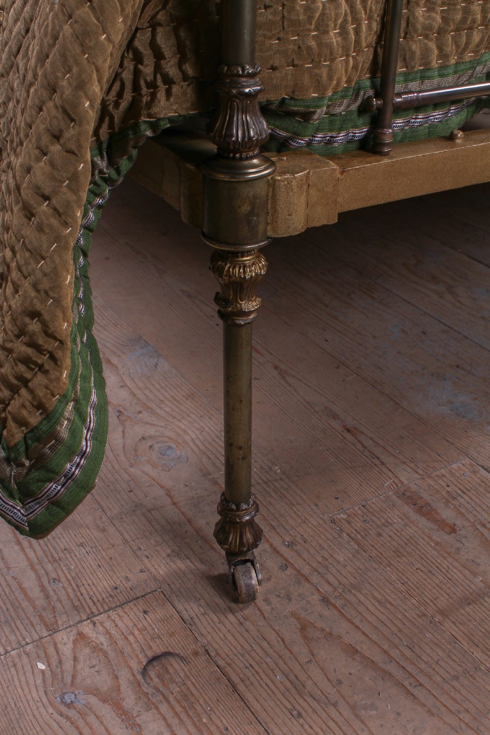 Beautiful rare  Winfield all brass king size bed View IX