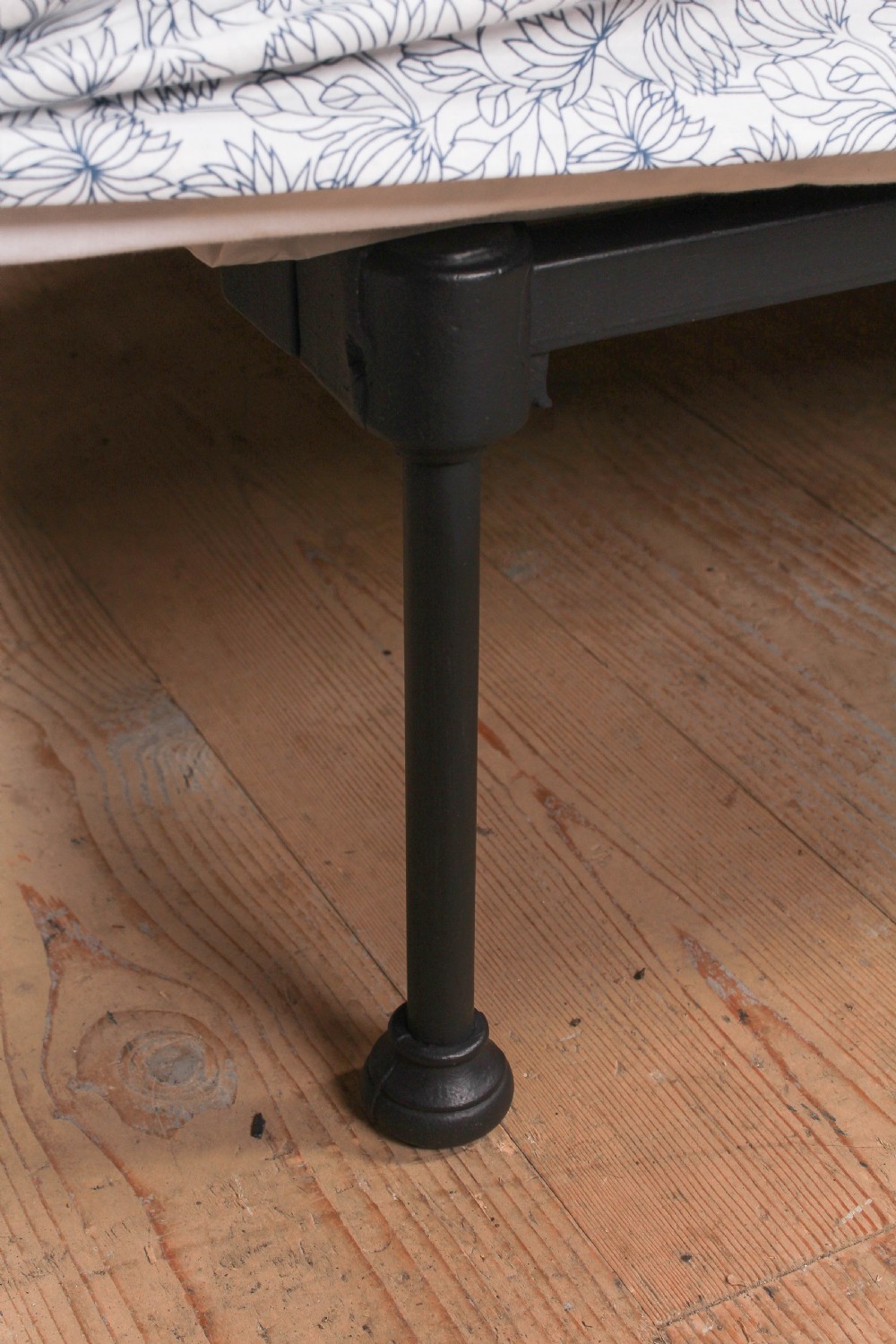 Fashionably simple French all iron double no end bed. View III