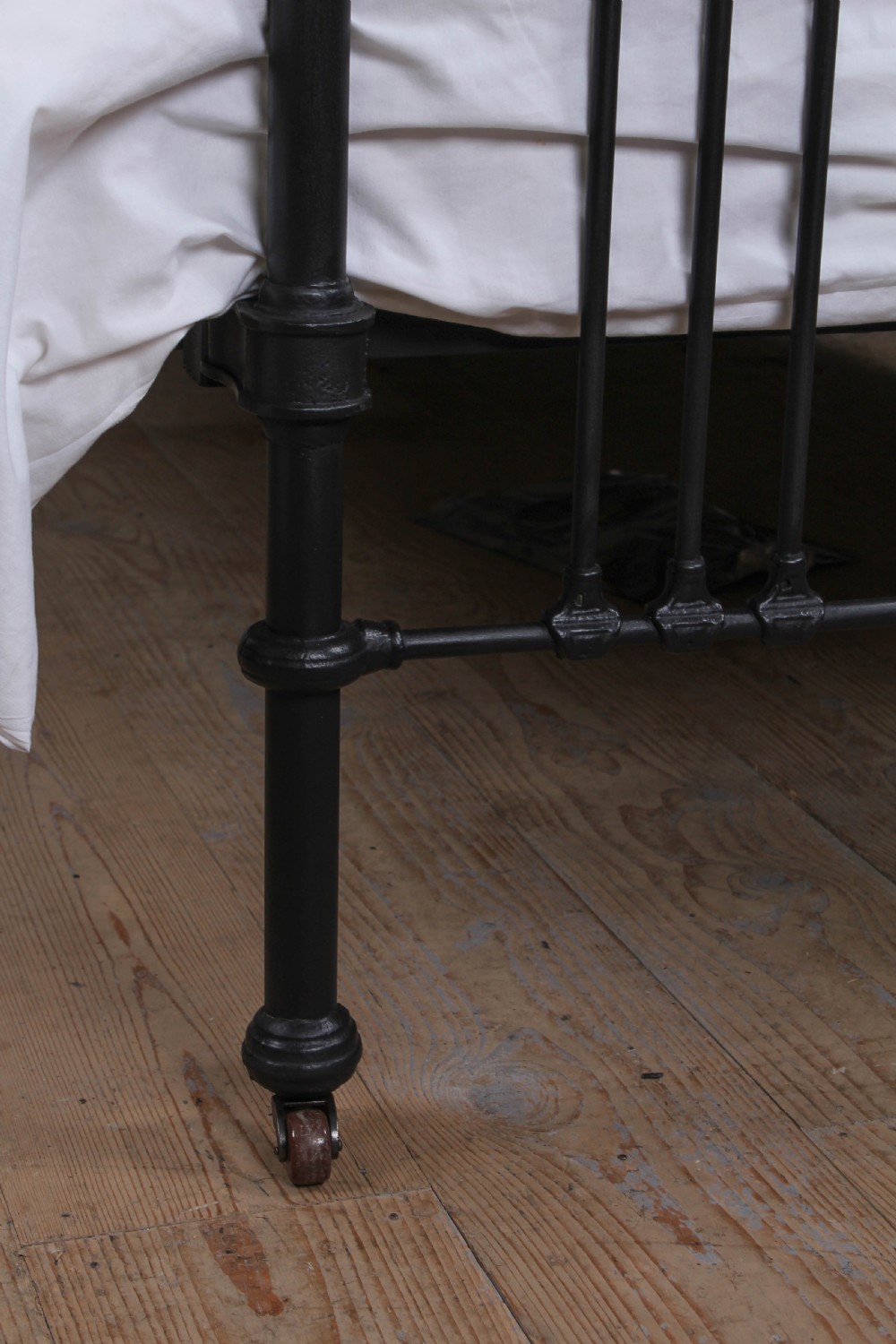 Fabulous Art Noveau style double bed with all original brass View VI