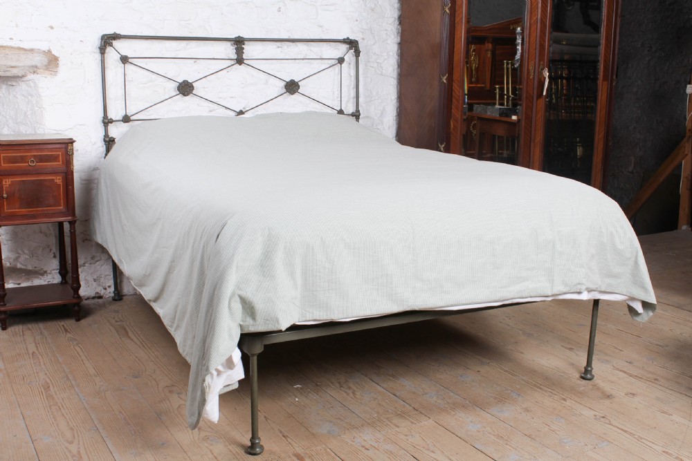 Aged all iron no end king size bed