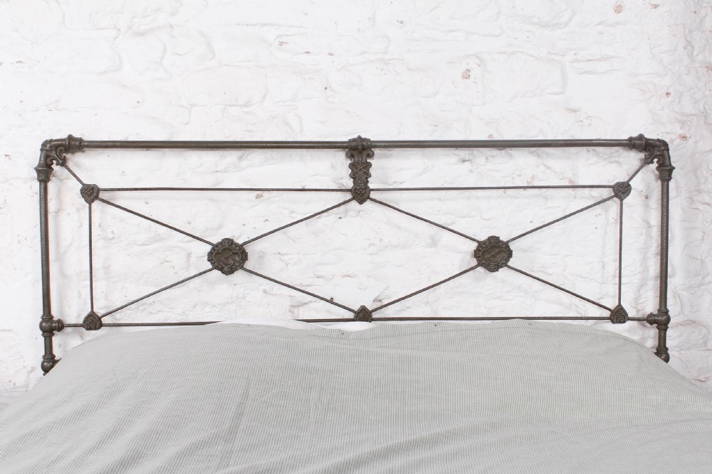 Aged all iron no end king size bed View IV