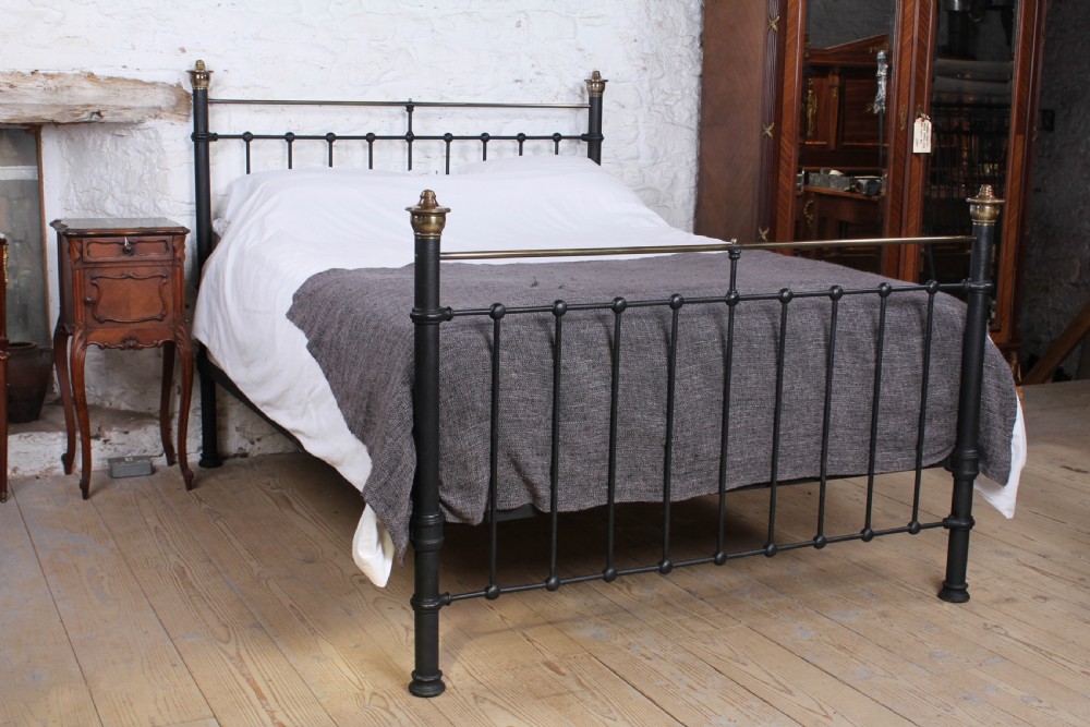 Sturdy classic Edwardian king size bed