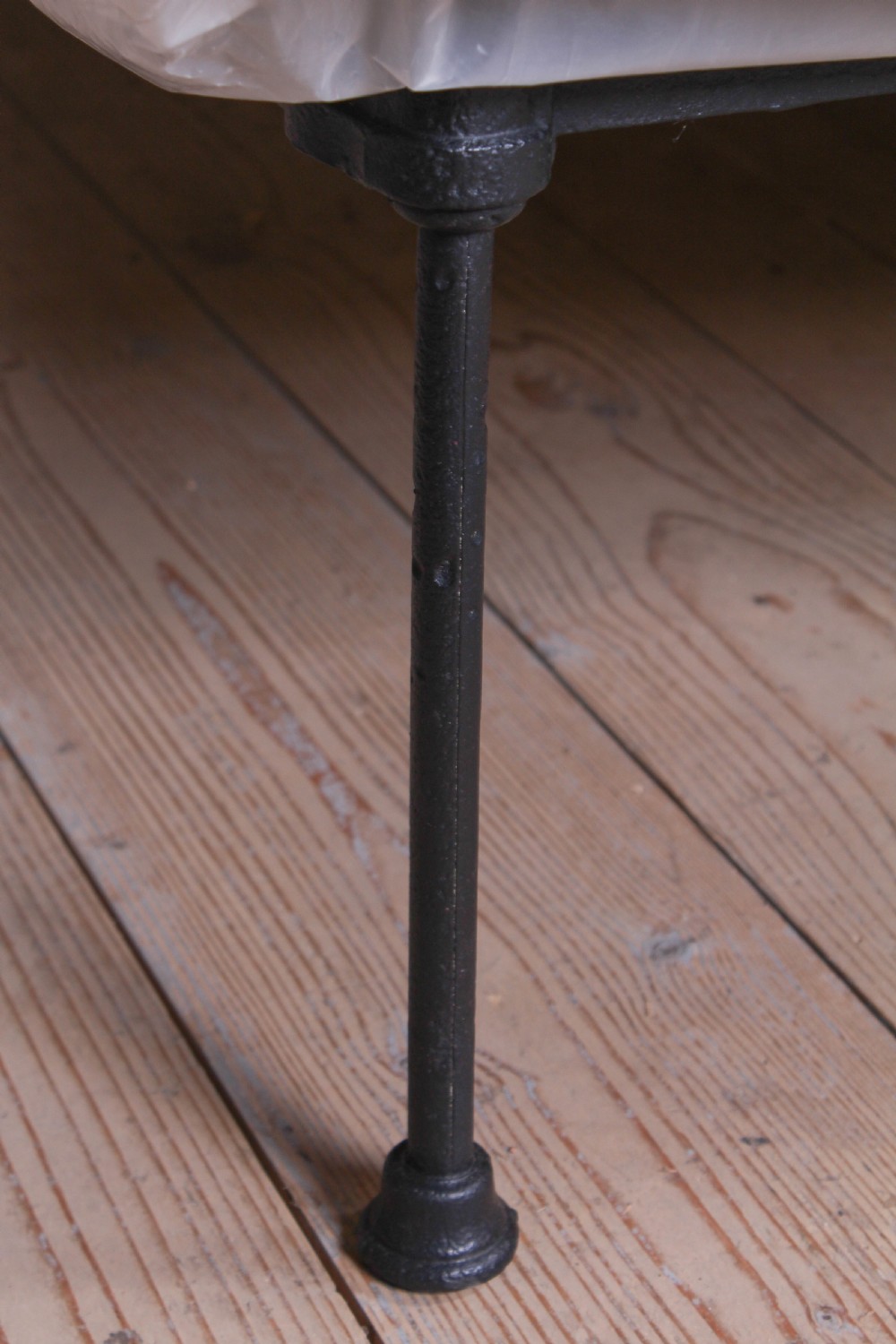 Lovely hand finished pair of single iron no end beds (can be joined)  View III