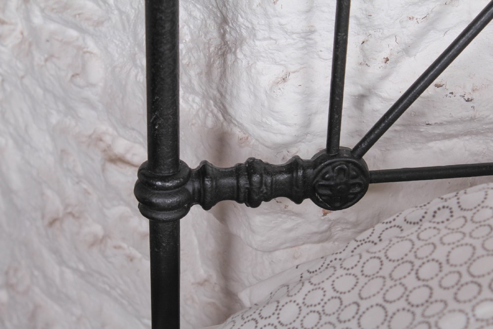 Lovely hand finished pair of single iron no end beds (can be joined)  View IV