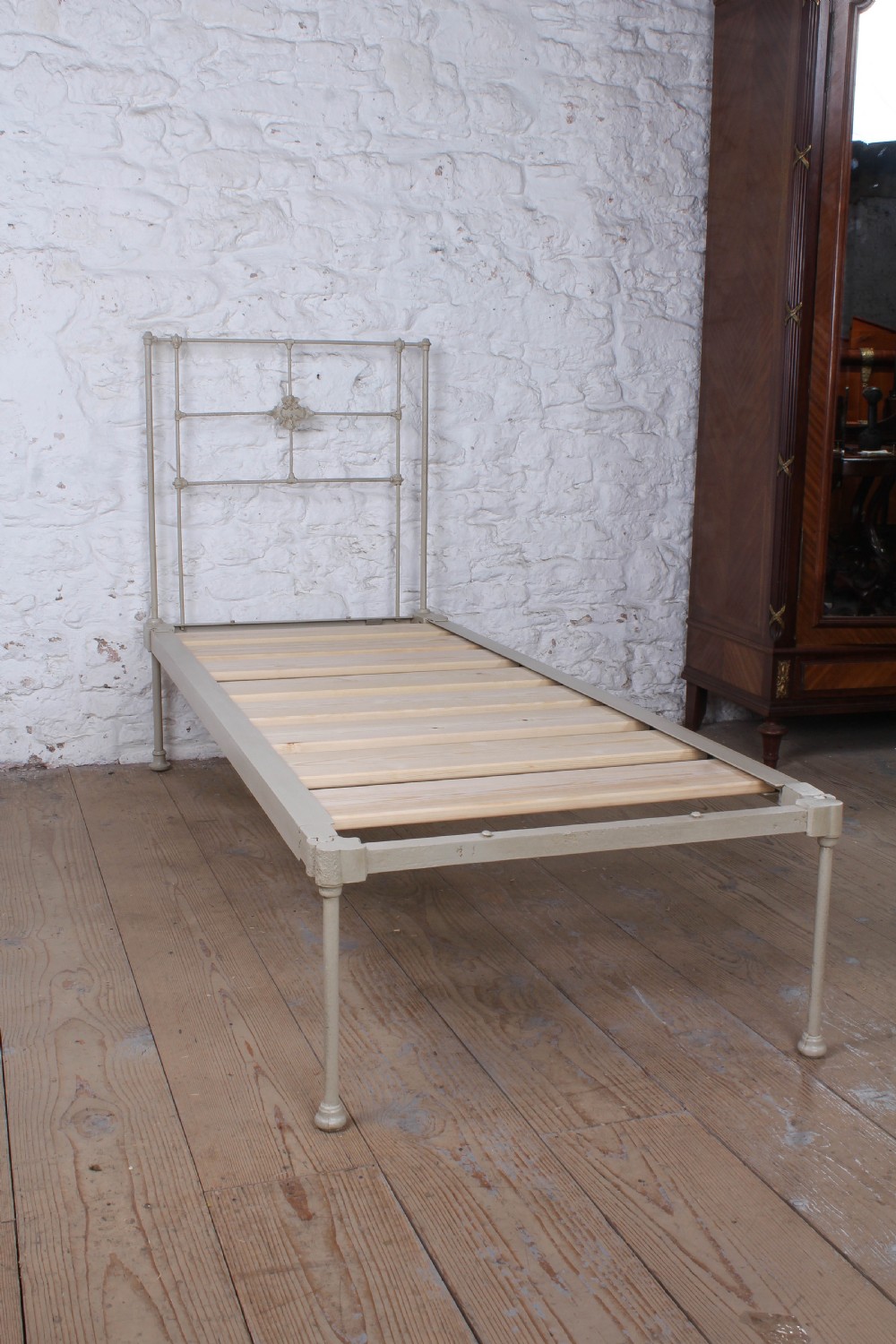 Very early Victorian small single iron no end bed  View VI