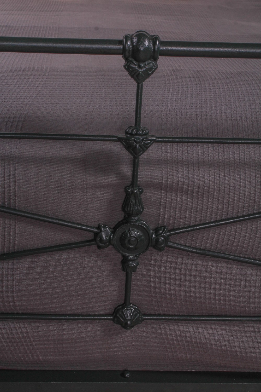Pleasingly simple 5Ft  Spanish iron king size bed View IV