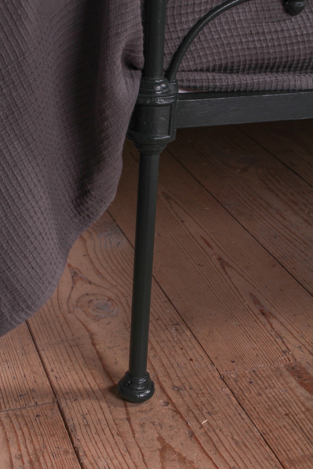 Pleasingly simple 5Ft  Spanish iron king size bed View V