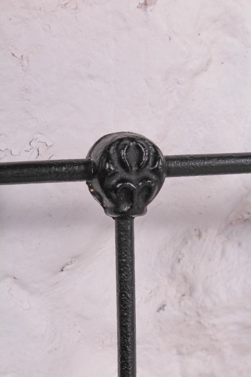Fashionably simple French all iron double no end bed  View III