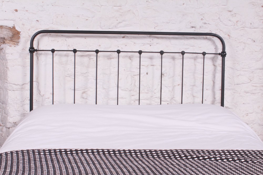 Fashionably simple French all iron double no end bed  View V