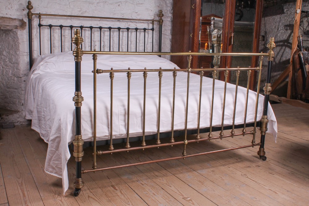 Impressive Victorian 6Ft Brass and Iron Classic Straight Rail Bed