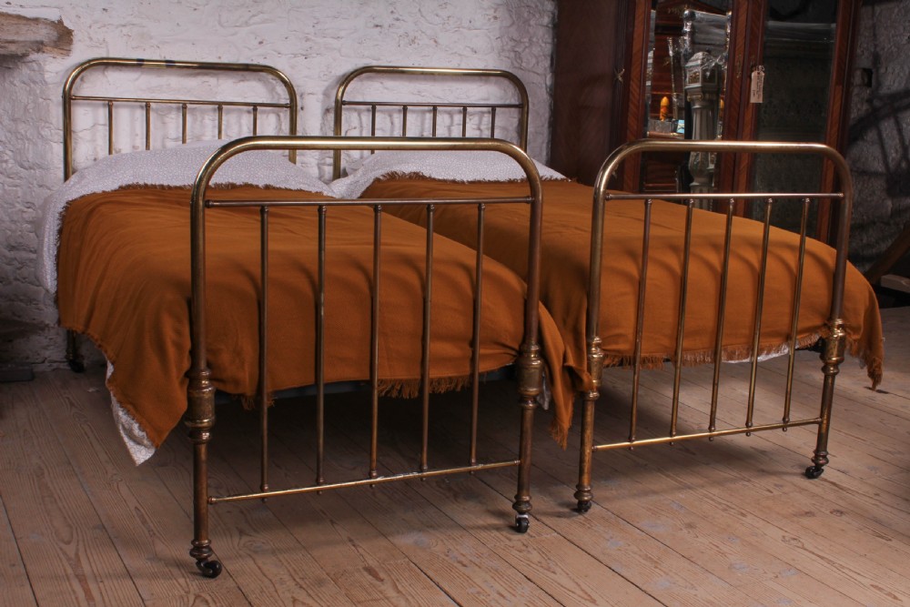 Lovely pair of simple all brass single beds (can be joined) 