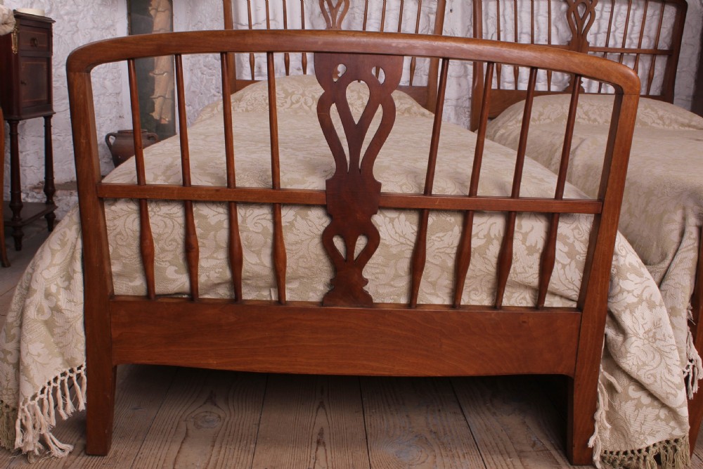 Nice pair of Heals oak single beds View IV