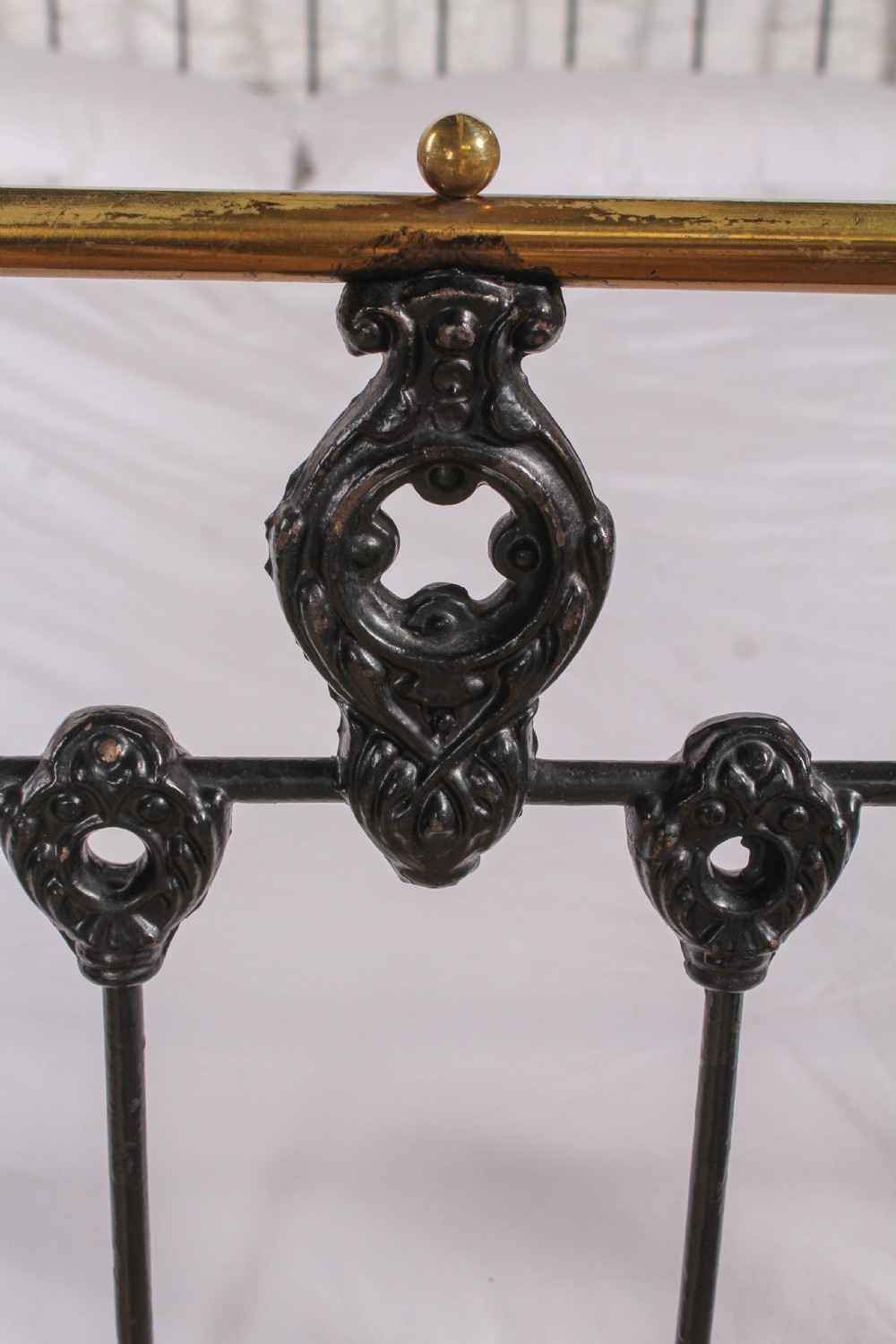 Lovely all original classic Victorian double bed View II