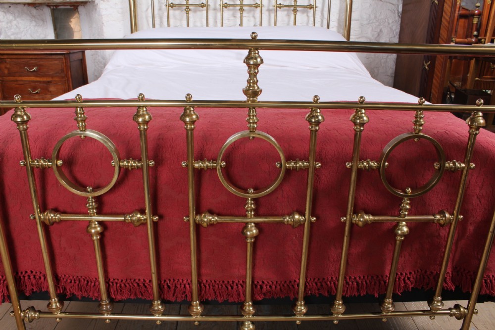 Very handsome good quality Victorian 5' king size brass bed View VIII