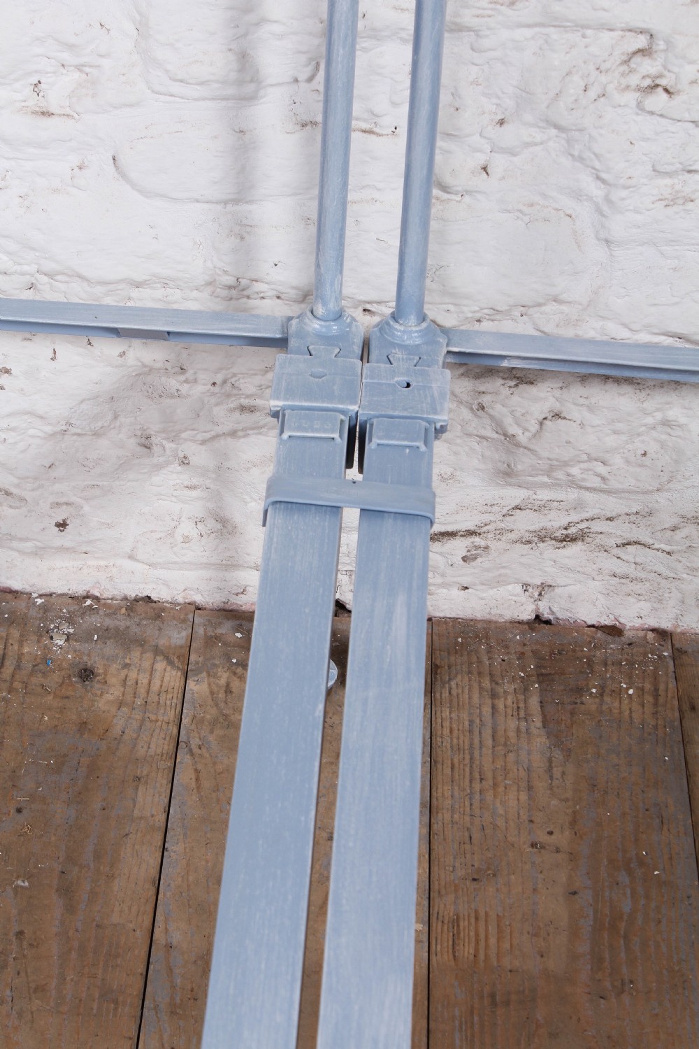 Very pretty pair of no end single iron beds (ca be joined) View X