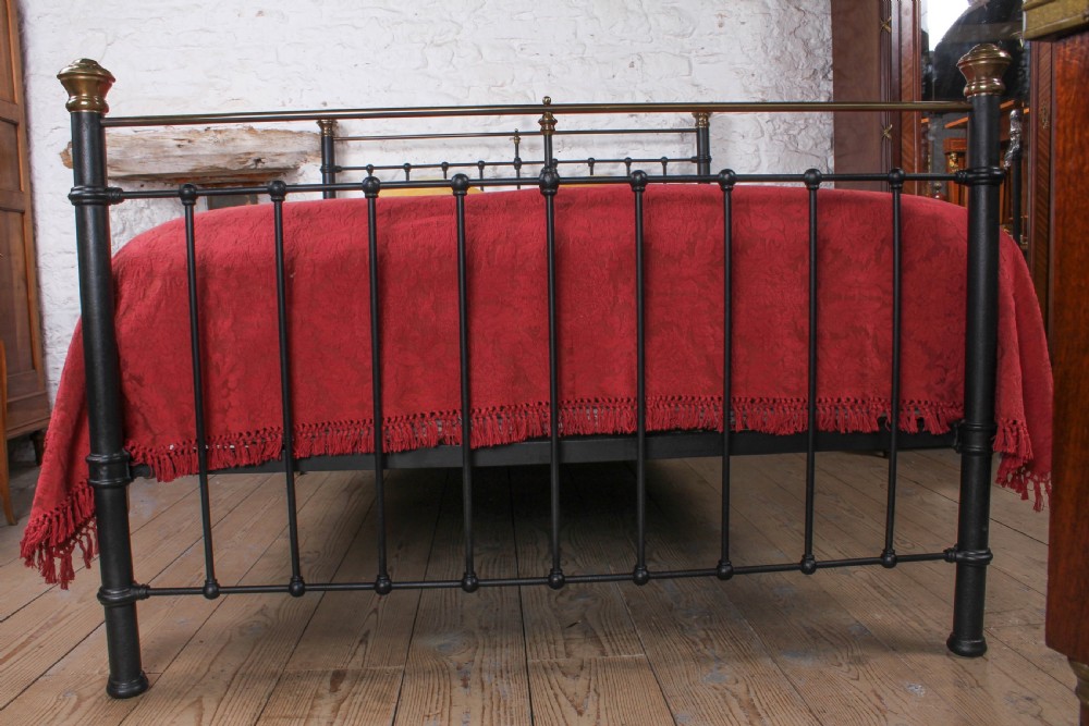 Classic brass and iron  Edwardian king size  bed View IV