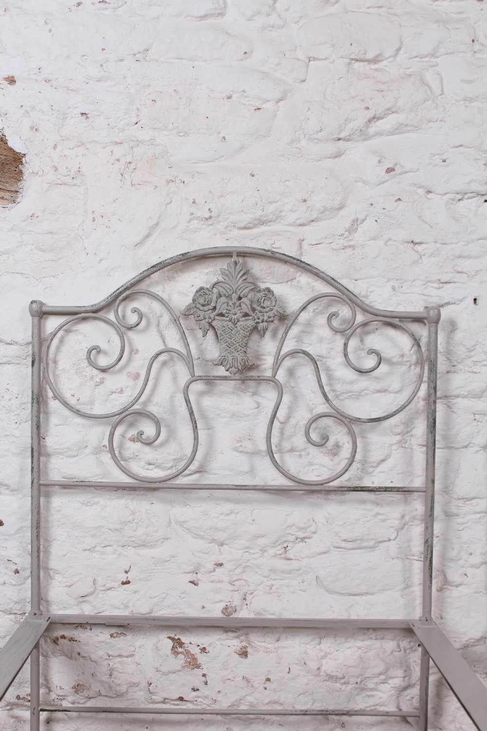 Pretty pair of forged iron small single beds (can be joined) View III