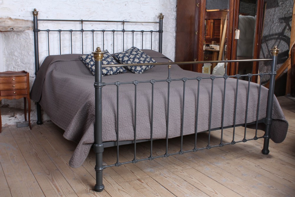 Handsome 6FT Edwardian brass and iron super king size bed