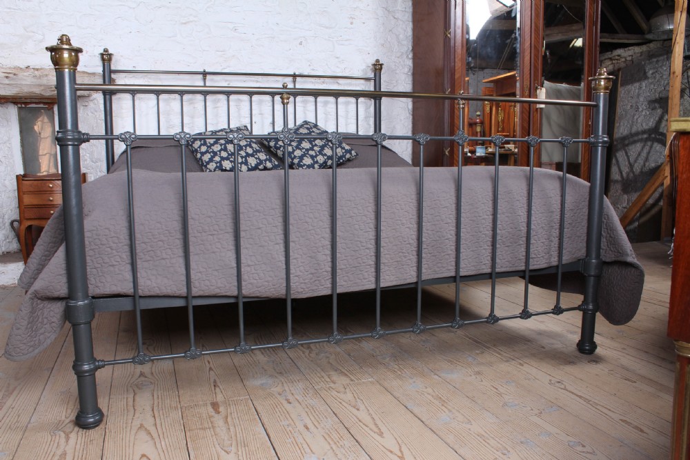 Handsome 6FT Edwardian brass and iron super king size bed View III
