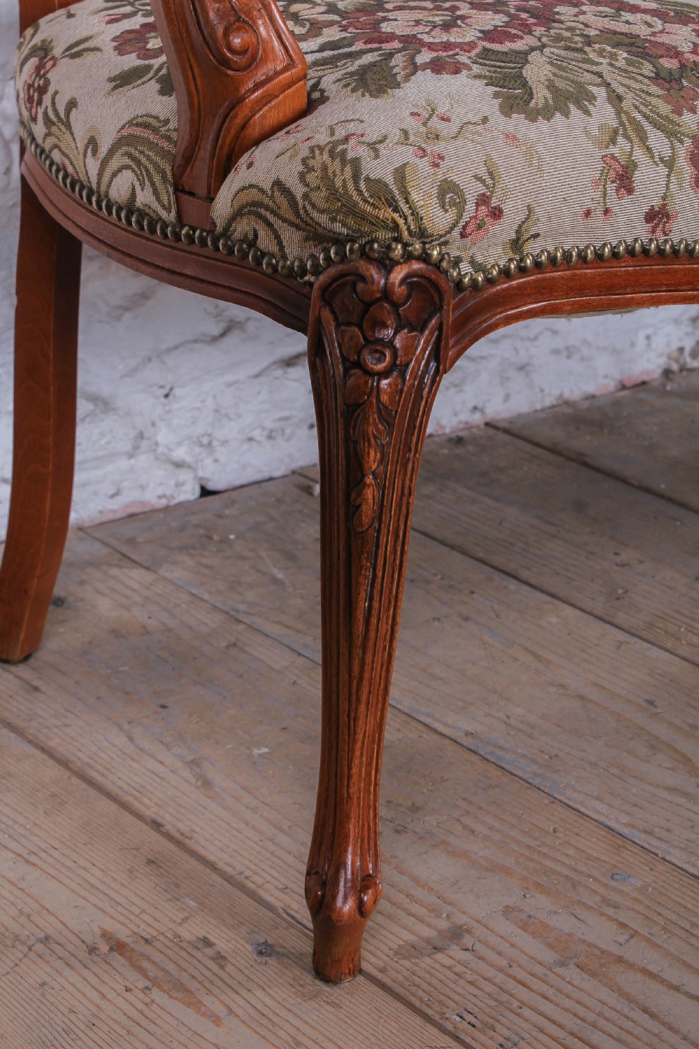 Pretty French Louis XV style two seater sofa with original tapestry fabric View VII