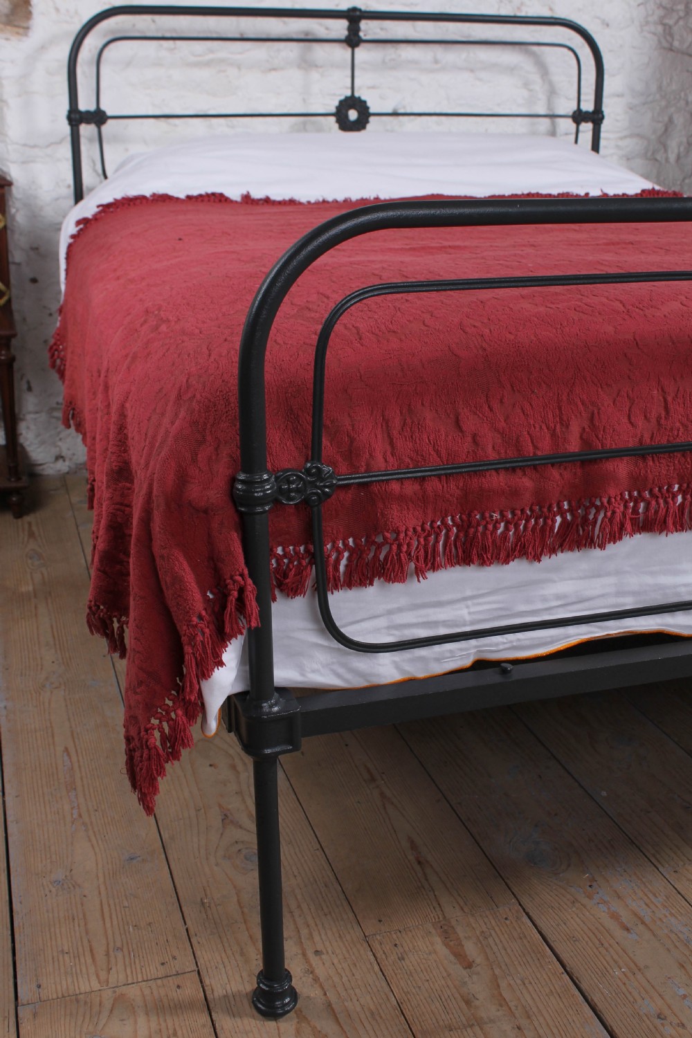 Lovely simple Irish 5'  all iron king size bed View VI