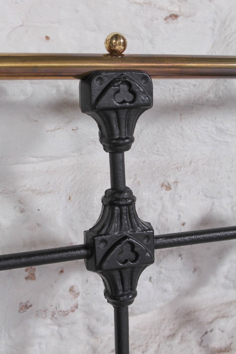 Handsome pair of classic Victorian single no end beds View V