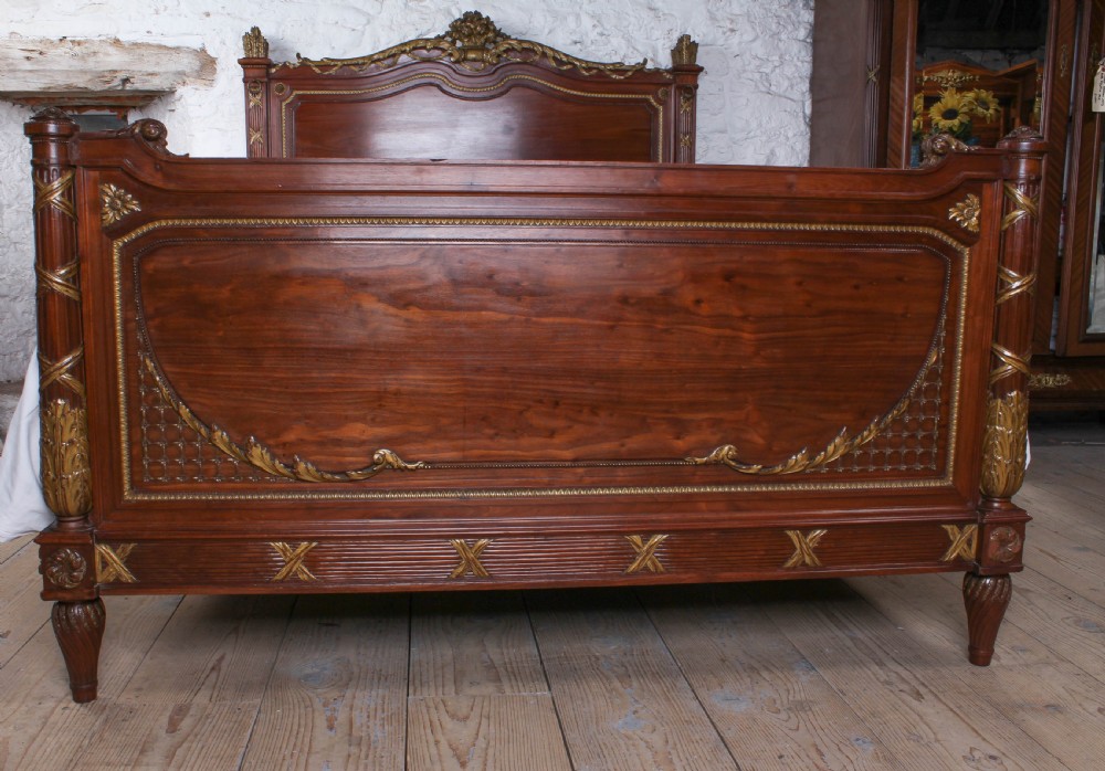 Spectacular quality French mahogany double bed  View VII