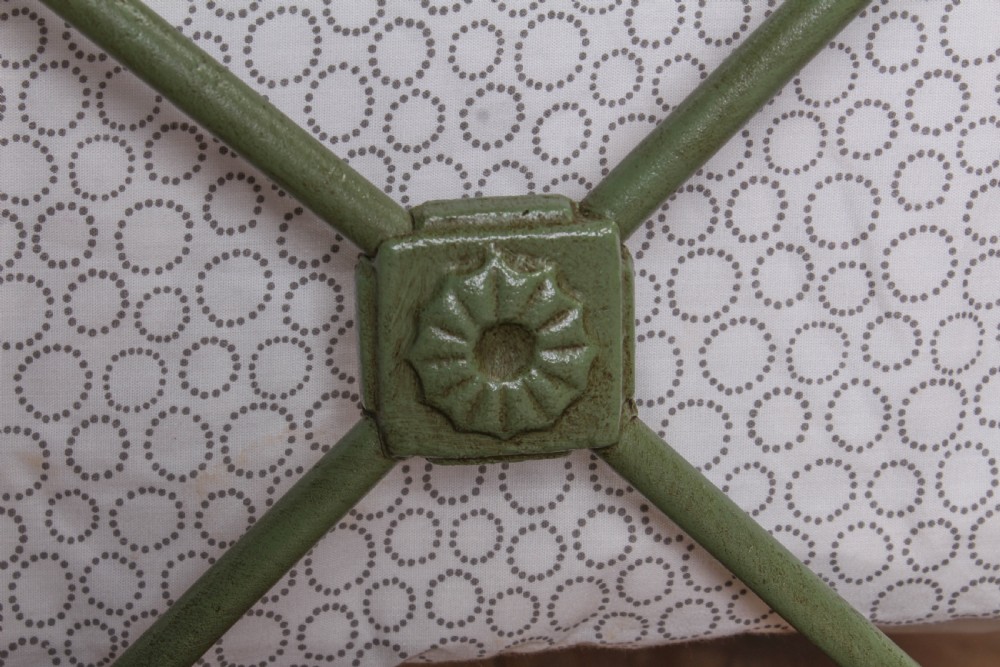 Pretty in green single iron bed View VII