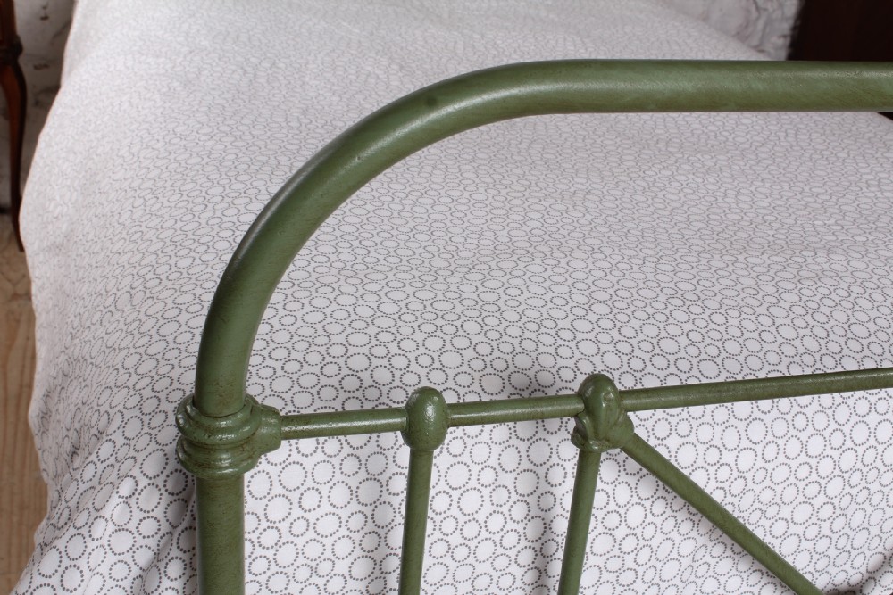 Pretty in green single iron bed View VIII
