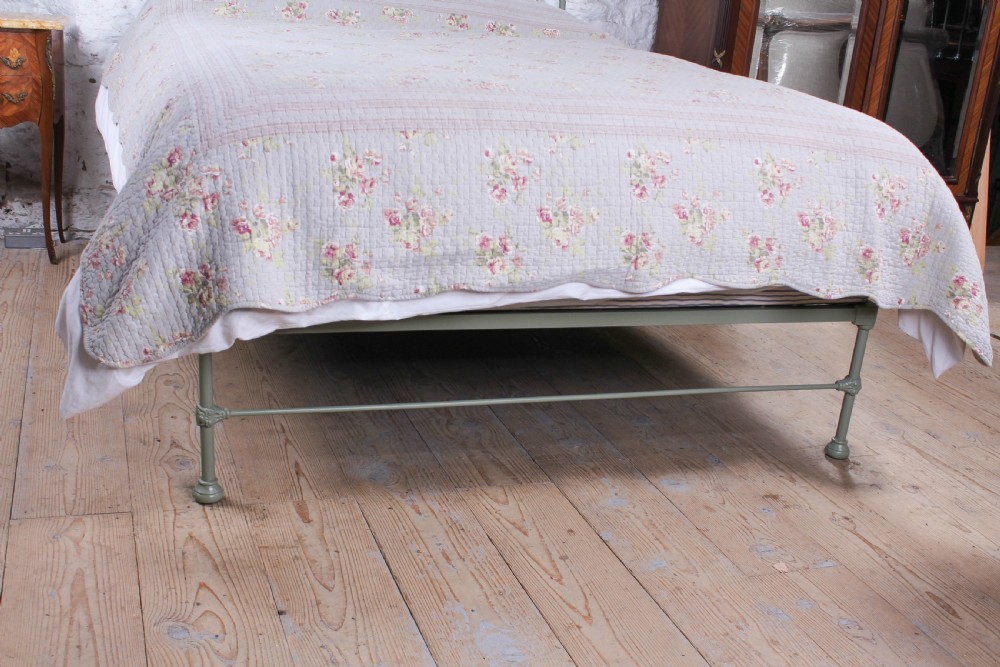 Very attractive all iron king size bed View V
