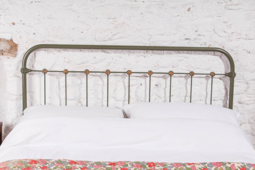 Just lovely all iron French king size bed  View IV