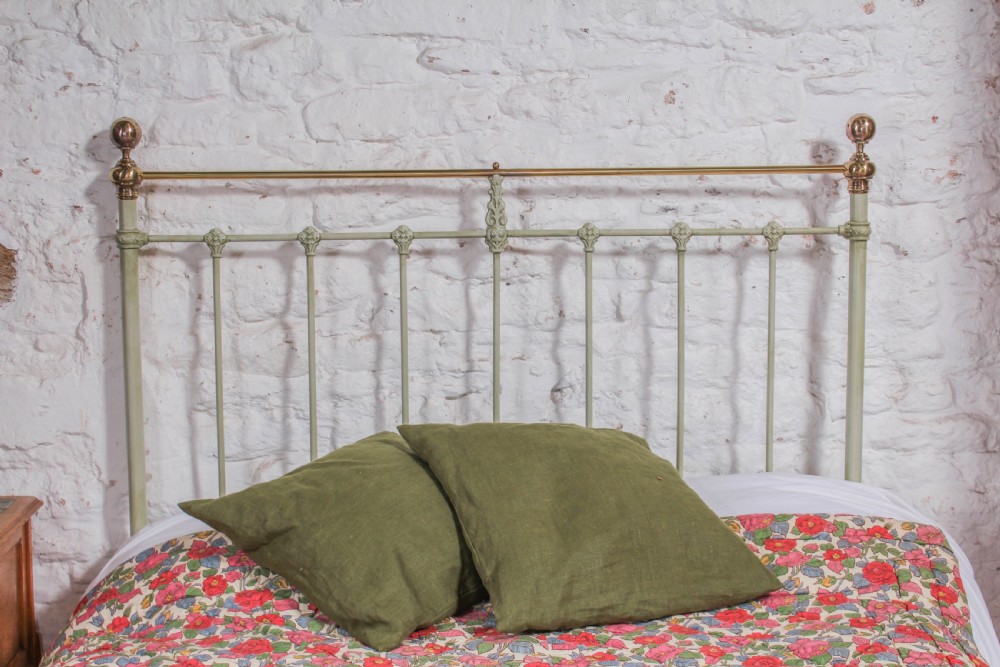 Pretty pale green classic Victorian no end double bed View II