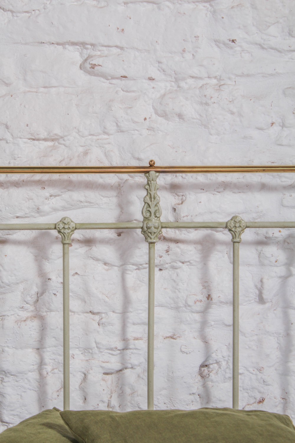 Pretty pale green classic Victorian no end double bed View IV