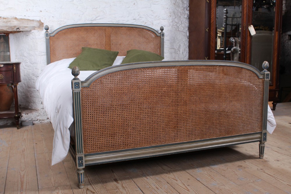 Attractive Caned king size bed with fluted posts  View VII