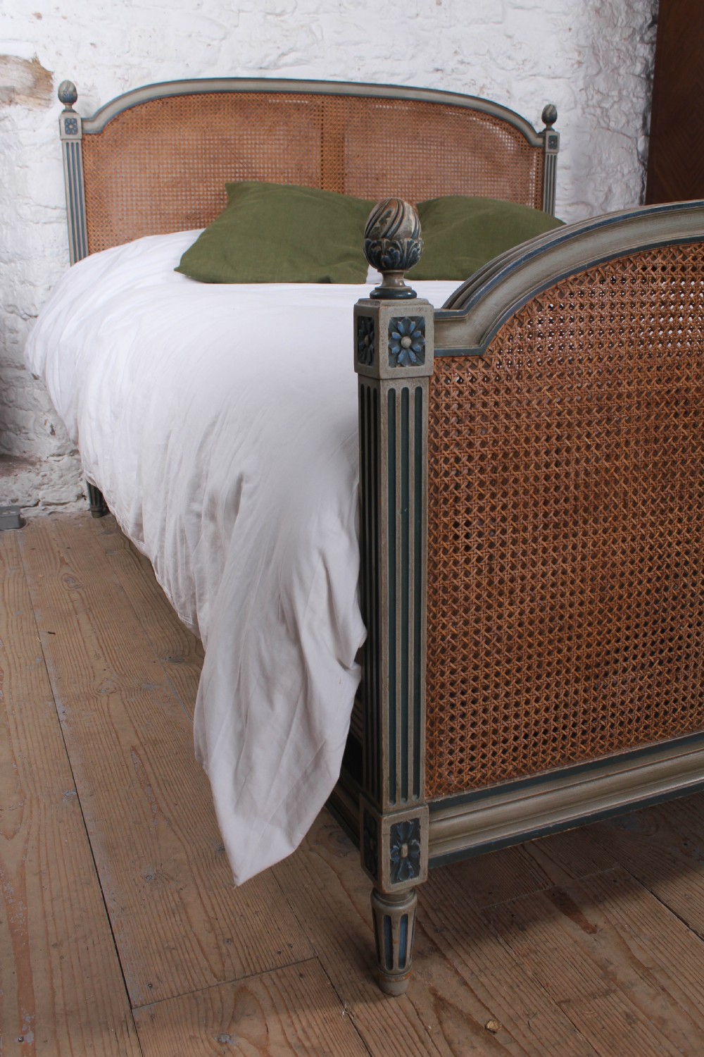 Attractive Caned king size bed with fluted posts  View VIII