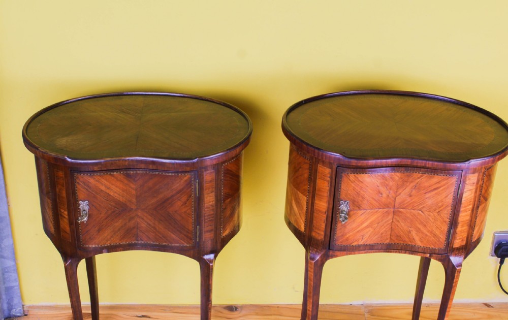 Very nice pair of walnut kidney shape bedsides with secret  View VI