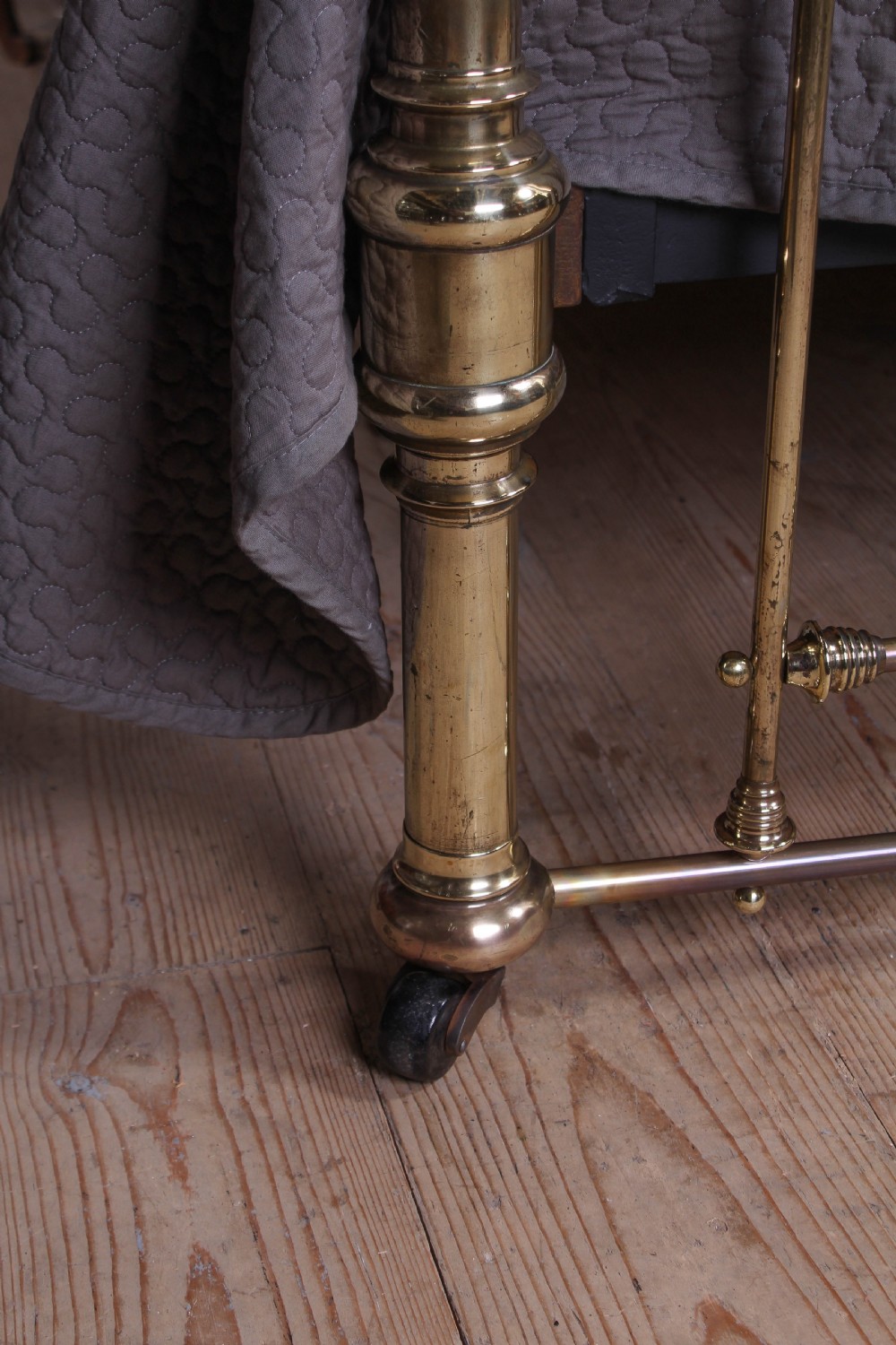Exquisite All Brass Super king Bed With Interesting Ring Detail.  View IV