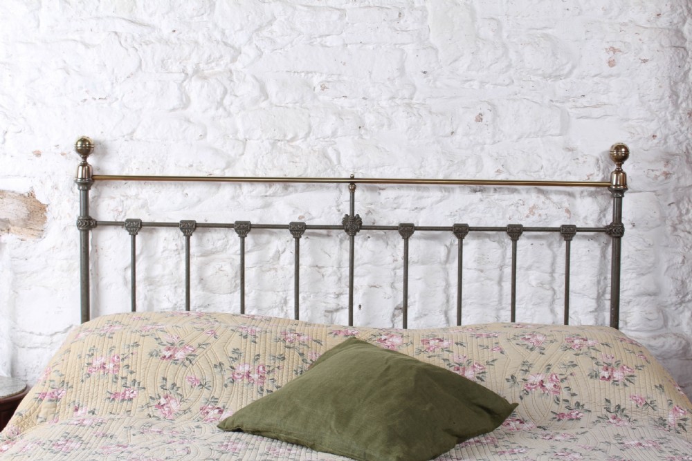 Super handsome classic Victorian king size bed View IX