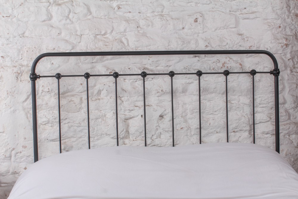 Simply pleasing French all iron no end double bed View III