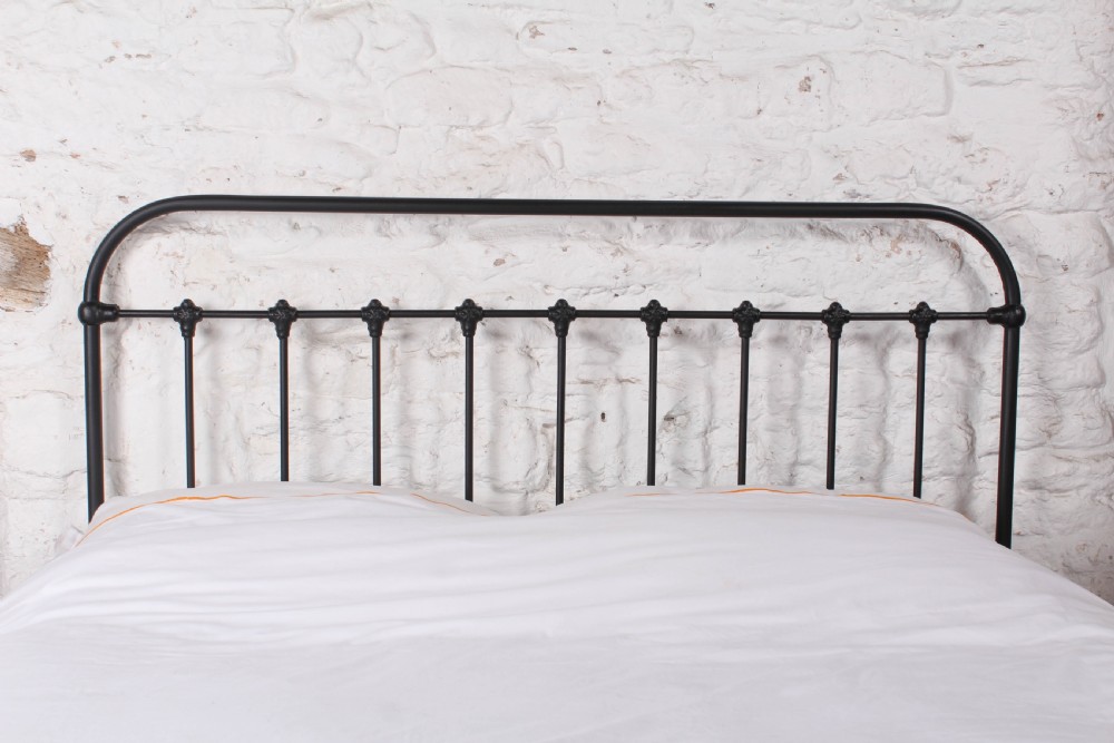 Handsome simple  all iron no end king size bed View II