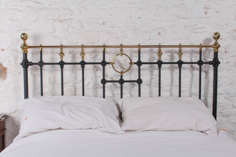 Fabulous classic Victorian black and brass king size bed View VI