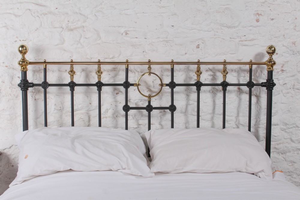 Fabulous classic Victorian black and brass king size bed View VIII