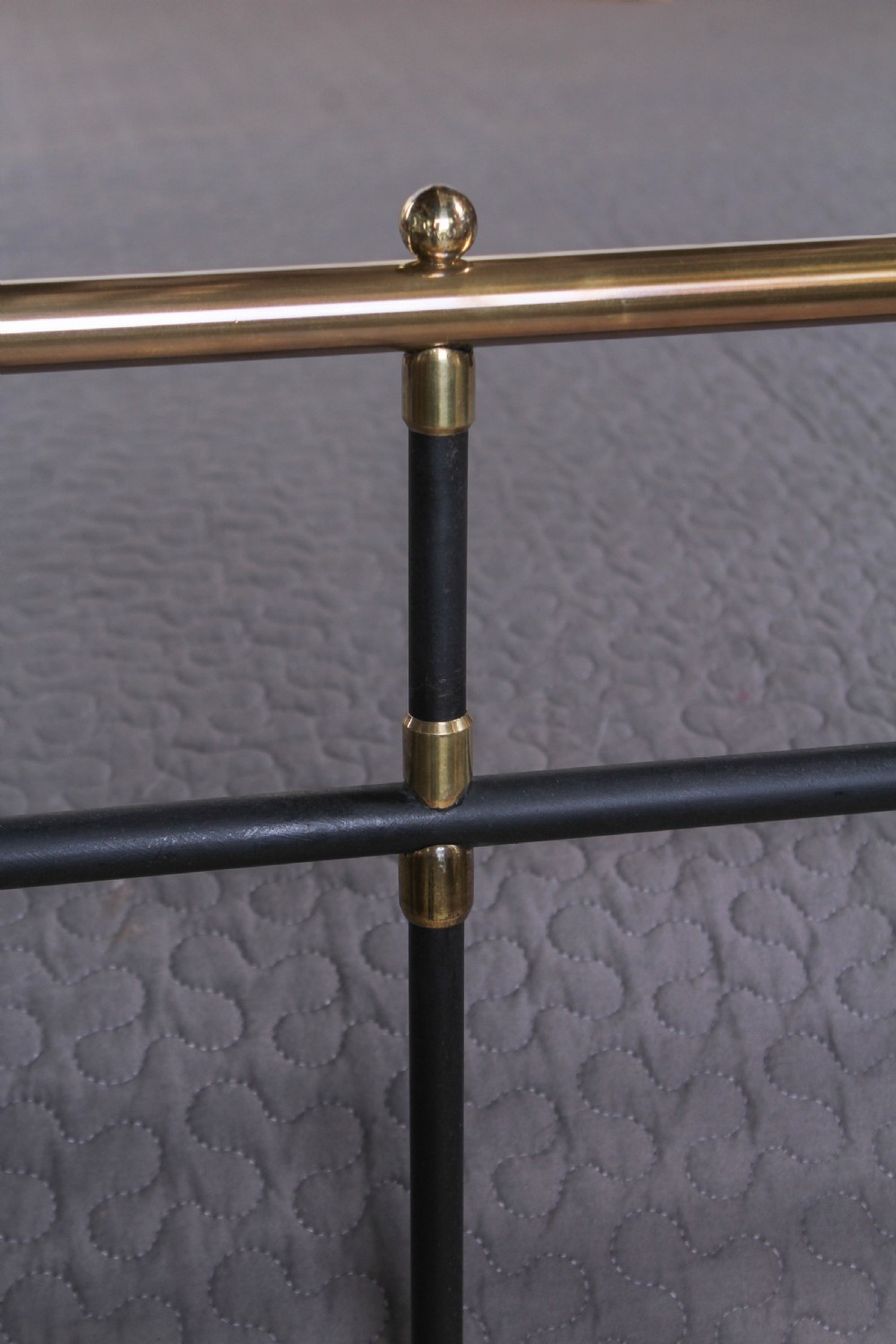Elegant Winfield super king size brass and iron bed  View VI