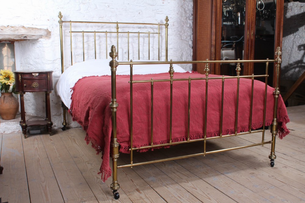 Timeless elegantly beautiful king size brass bed View VII