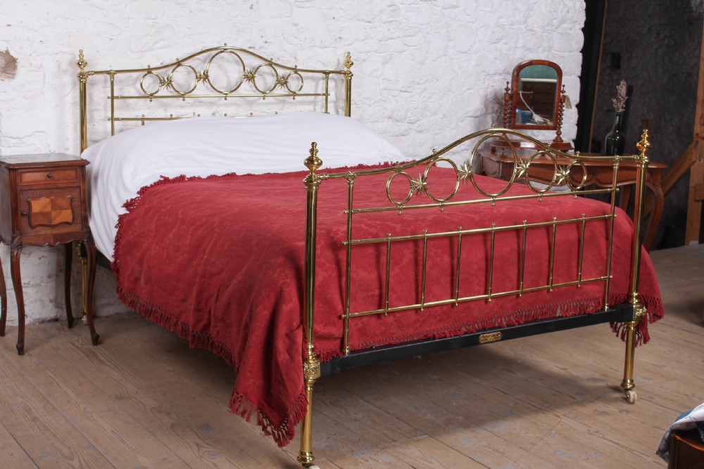 Exquisite elegant Winfield pretty all brass king size bed 