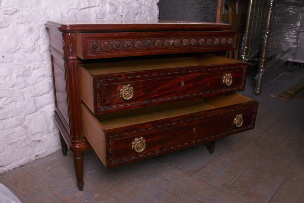  Empire style Mahogany king size bed, bedside and chest  View XII
