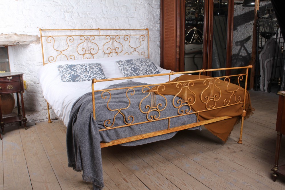 Exquisitely hand crafted 6 Ft forged iron super king size bedstead